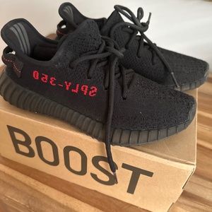 Yeezy Boost 350 V2 BLACK SIZE 6
